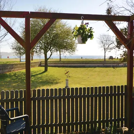 Two-bedroom Holiday In Semesterbostad