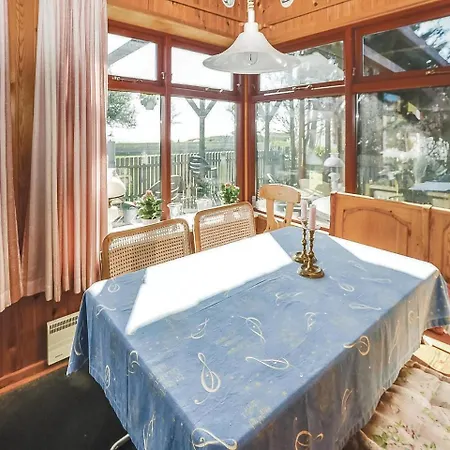 Two-bedroom Holiday In Semesterbostad Broager